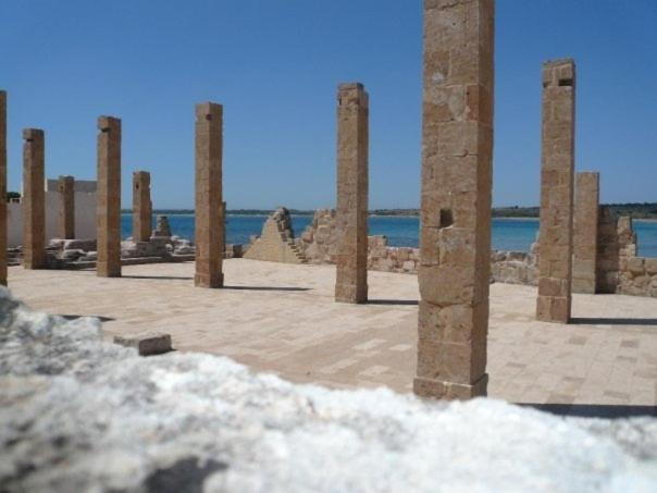 Albergo La Fontanella Noto Buitenkant foto